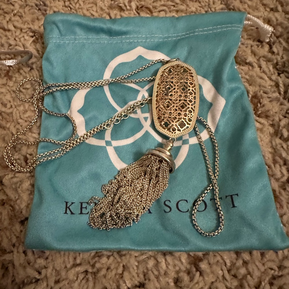 Kendra Scott Silver Pendant Necklace